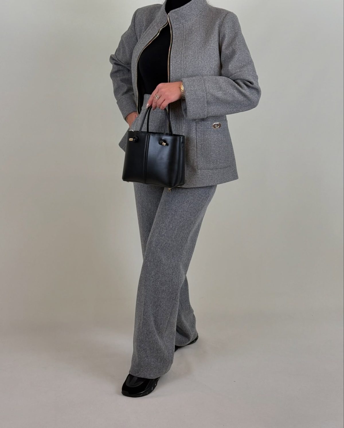 کت و شلوار زنانه بیتا - تصویر 9