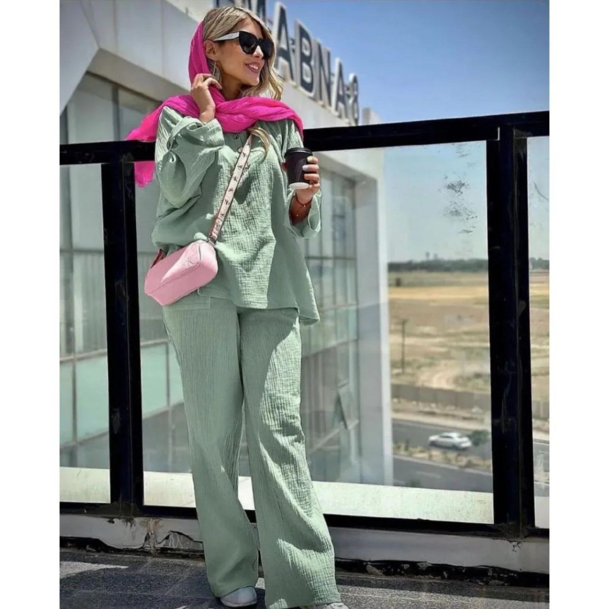 میا - تصویر 2