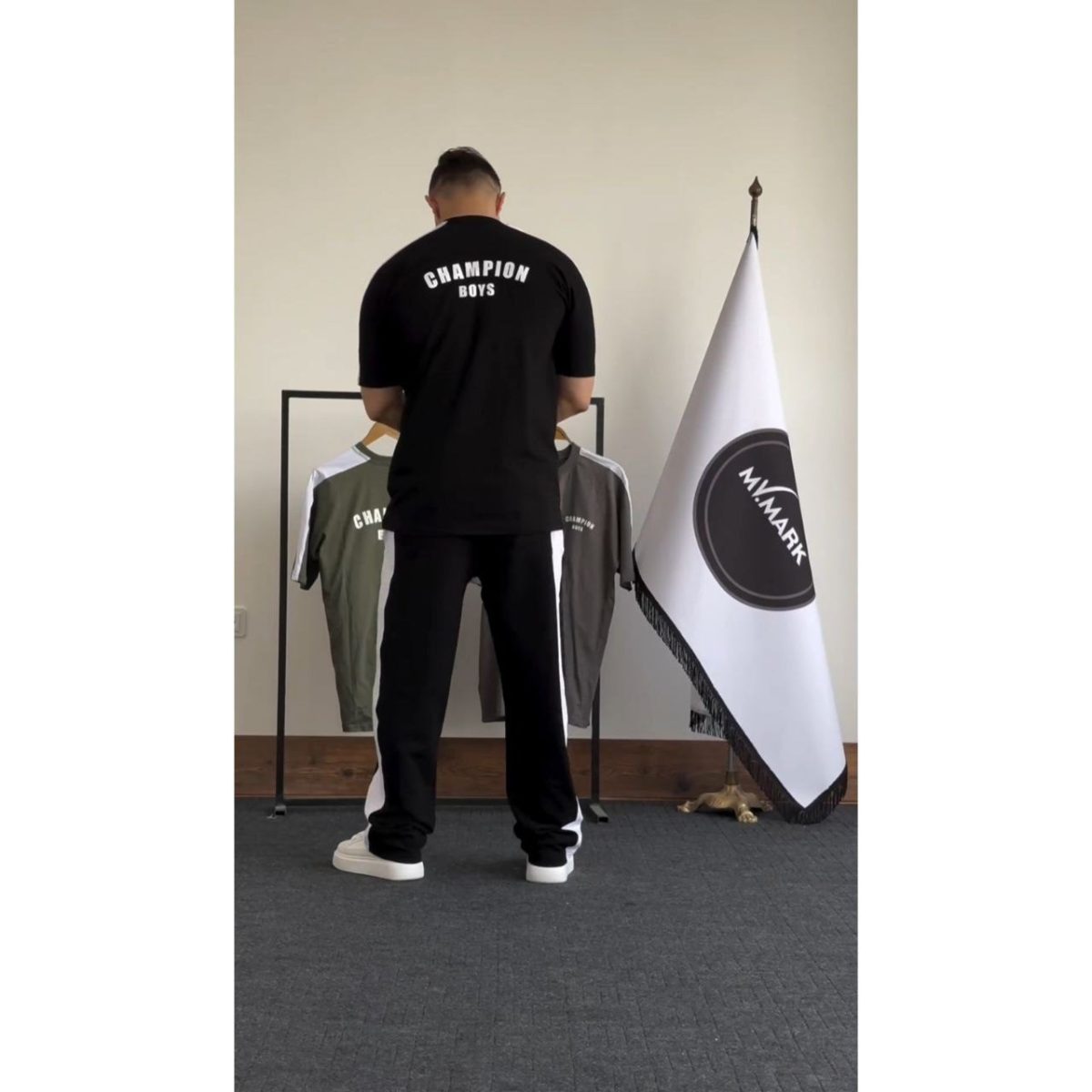 تیشرت و شلوار مردونه مدل نیک - تصویر 2