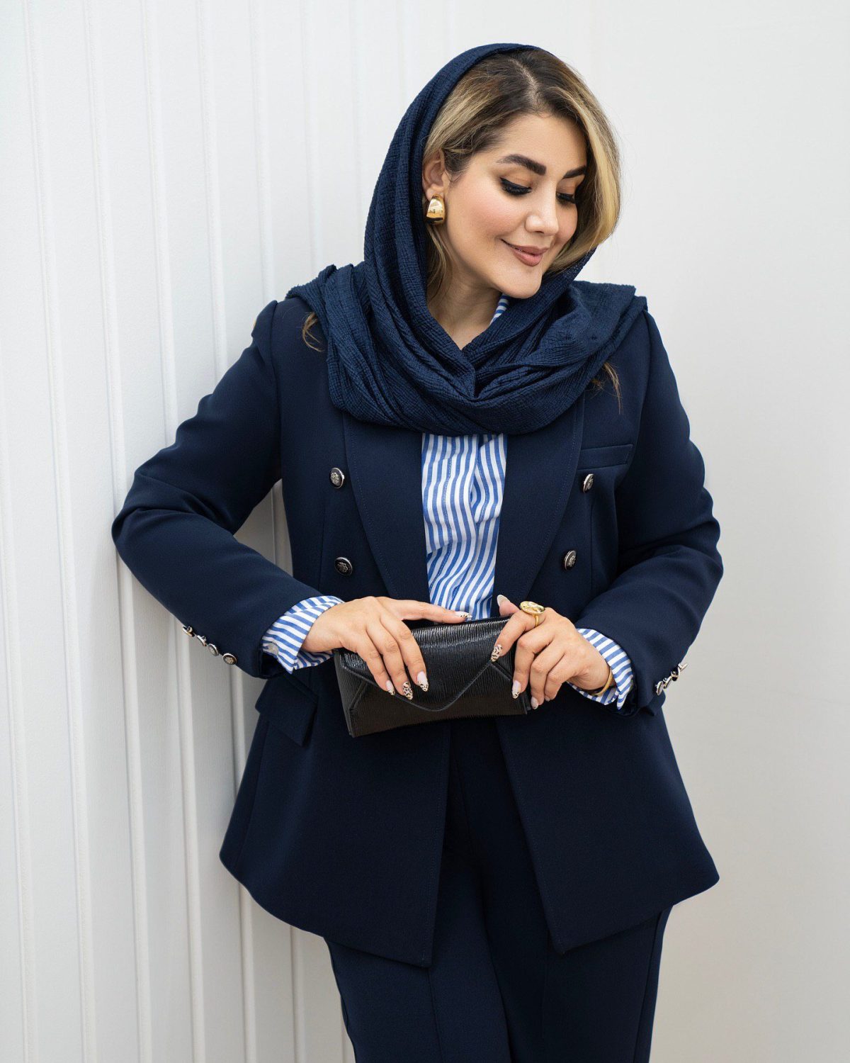 کت و شلوار زنانه کلاسیک - تصویر 4