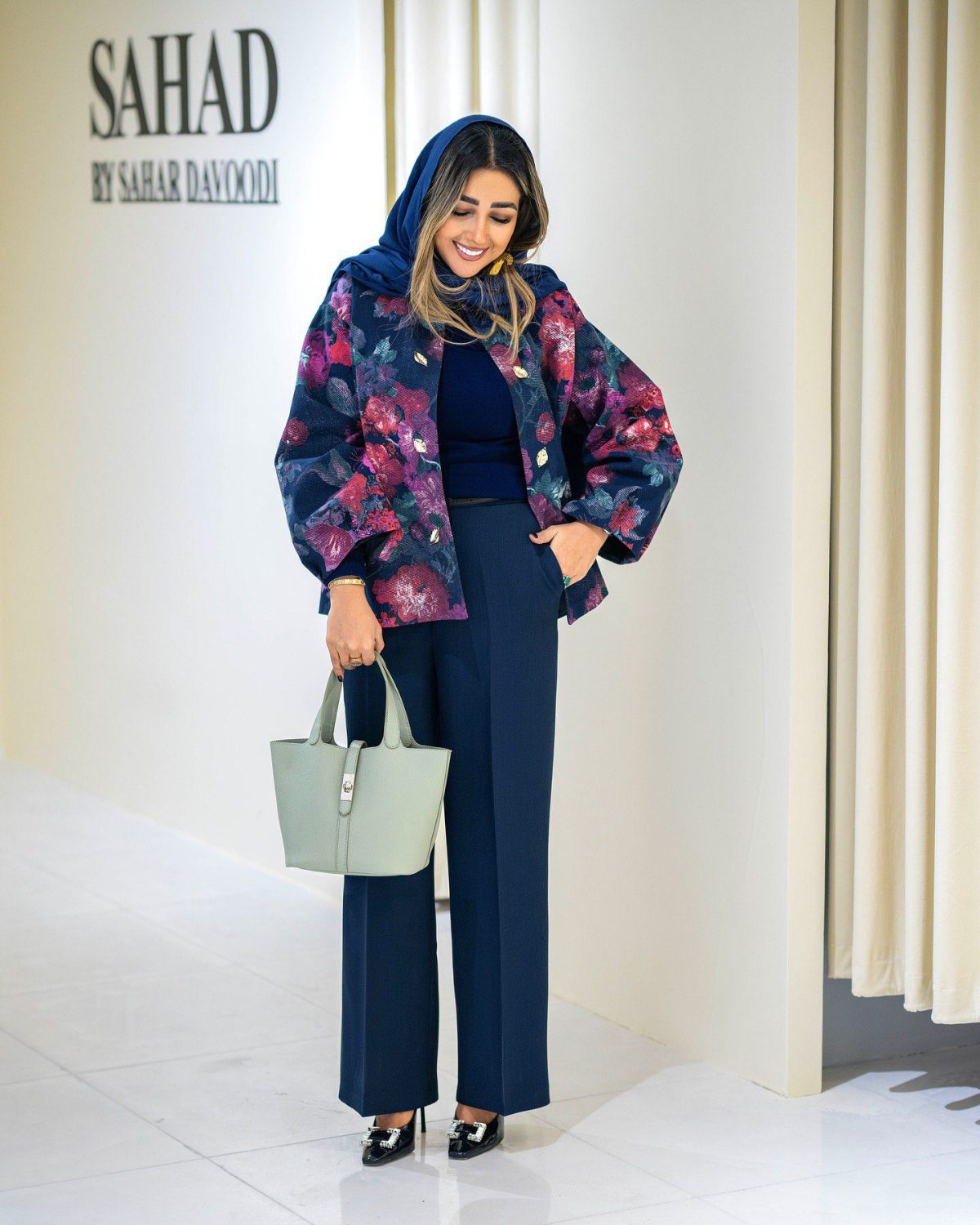 مانتو شلوار مجلسی خاص فلاور - تصویر 3