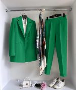 کت و شلوار زنانه چهار دکمه سمیرا - تصویر 2