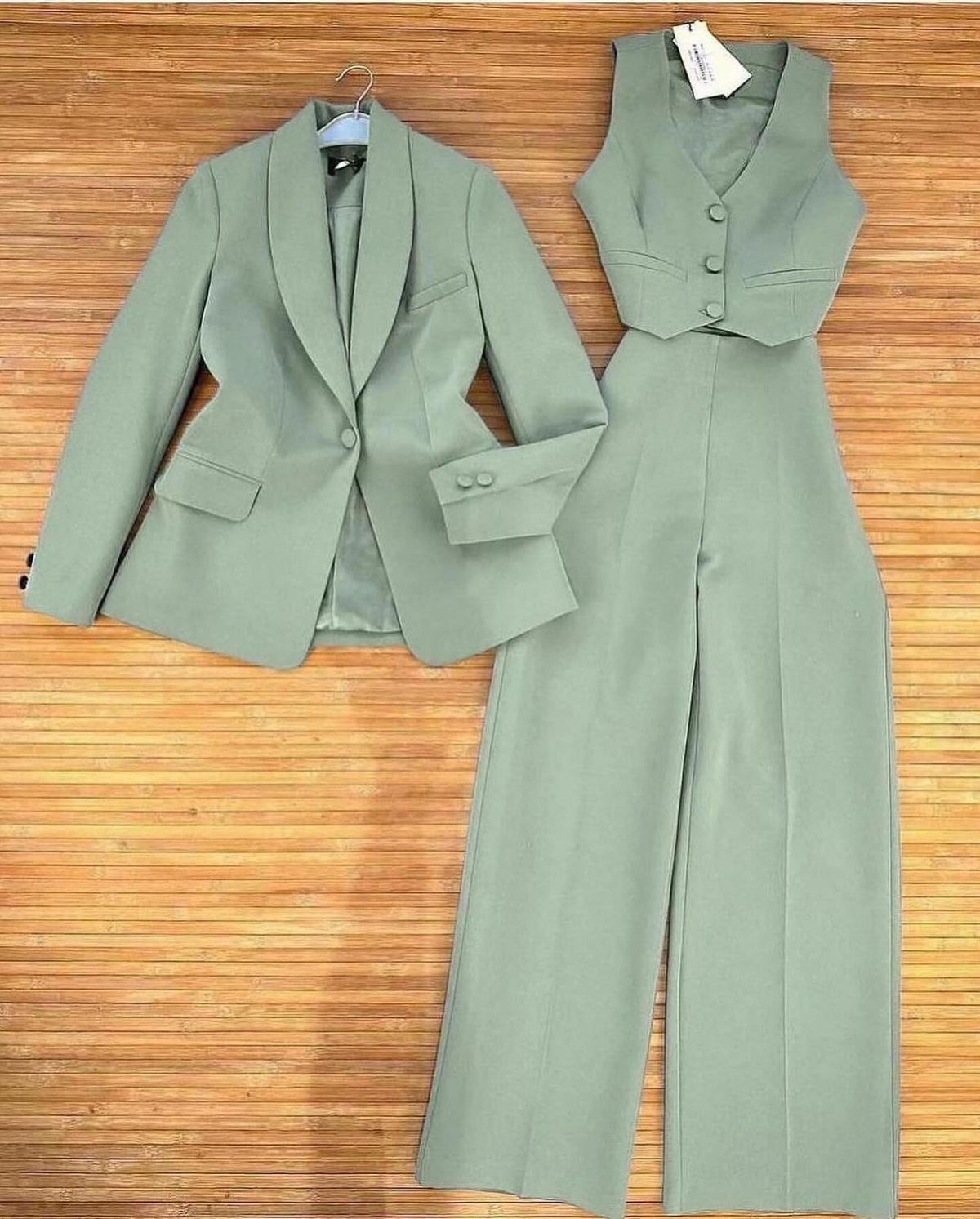 کت شلوار سه تیکه زنانه بهشت - تصویر 3