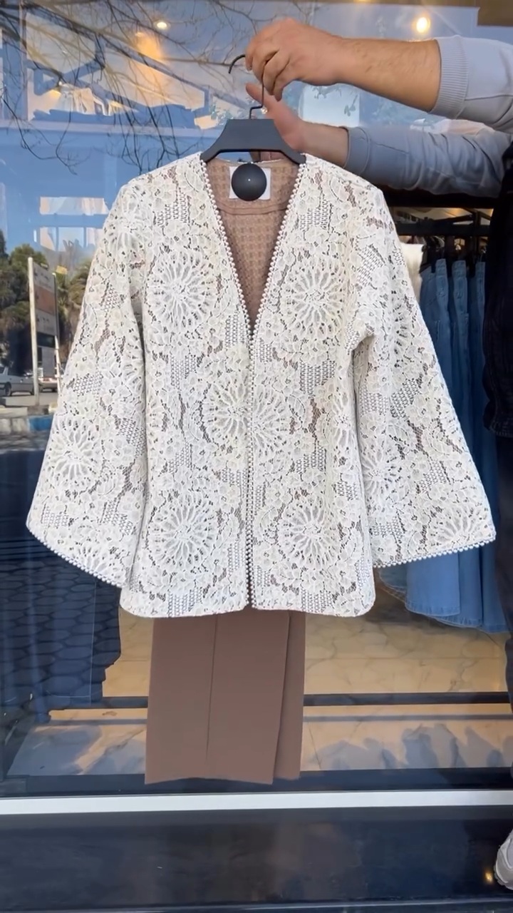 gipormorvaridi (1) کت شلوار زنانه مدل گیپور مرواریدی - تصویر 1