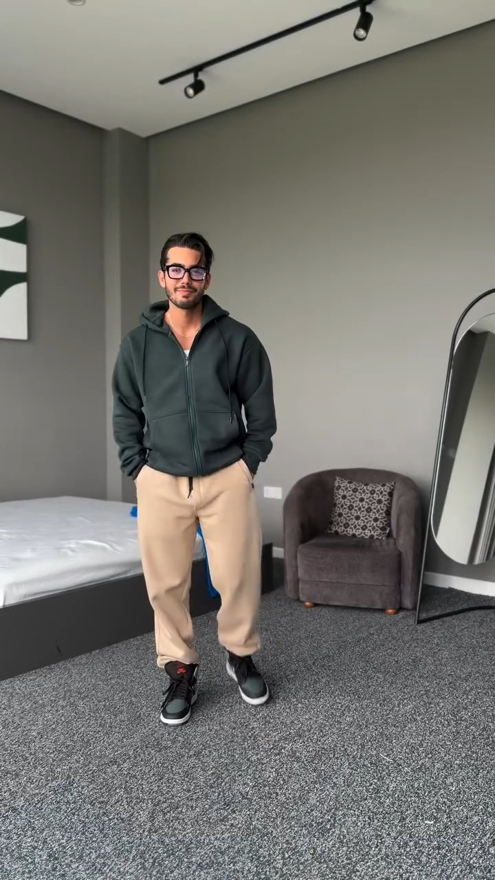 VID_20251031_233004(5) سوییشرت شلوار مردانه مدل پارسی - تصویر 1